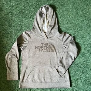 The North Face Women’s Heather Gray Pullover (Sz M but fits like a Small)